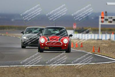 media/Nov-16-2025-CalClub SCCA (Sun) [[2975c16dfc]]/Group 1/Turn 1/